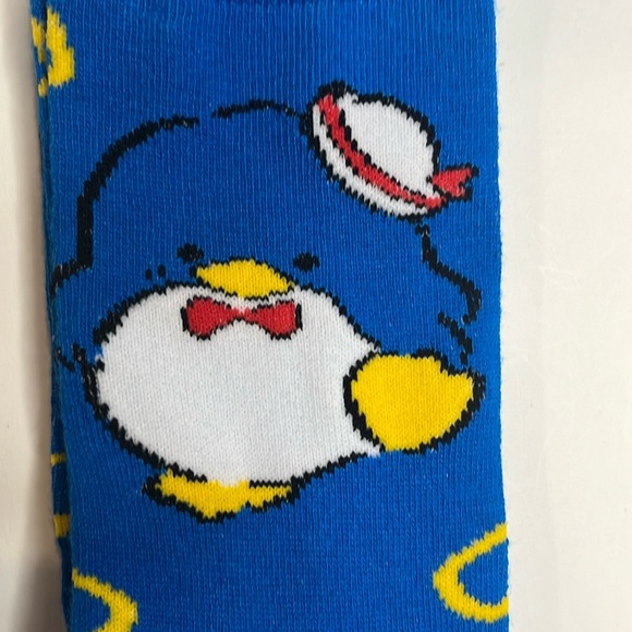 ♥️ Hello Kitty Sanrio Tuxedo Sam The Penguin NWT - Picture 2 of 8
